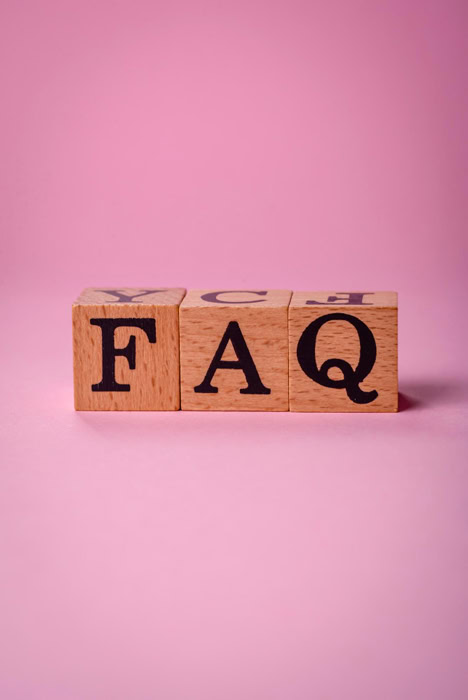 FAQ sur l'accompagnement parental, portage bébé, et ateliers Bordeaux.